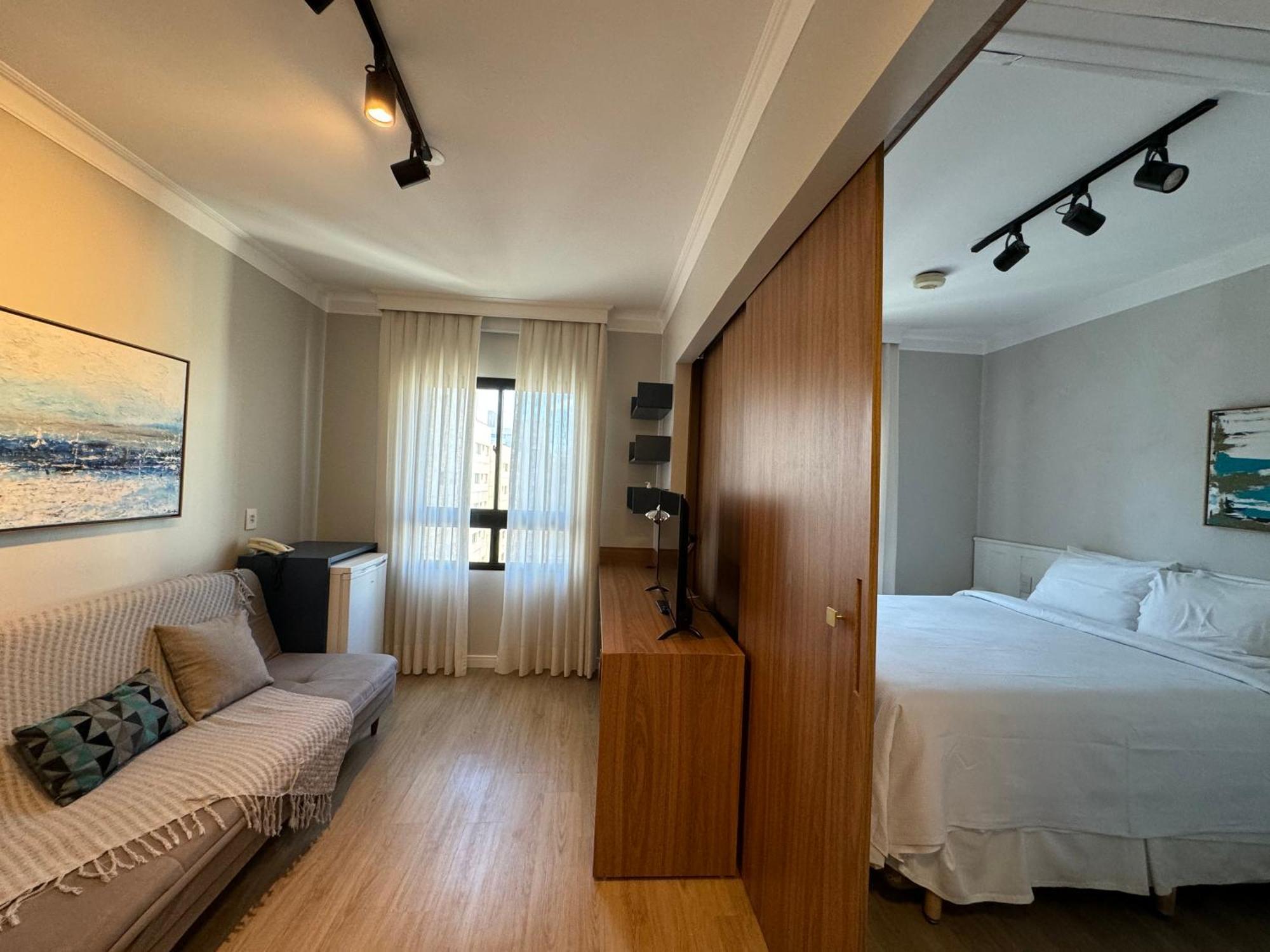 Comfort Flat Pinheiros Em Hotel 4,5 Estrelas Сан-Паулу Екстер'єр фото
